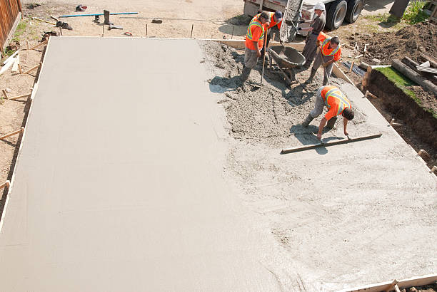 Best Concrete Pool Decks in Fraser, MI
